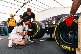 Get up close to iconic cars and try your hand at pit stop challenges – a true haven for passionate racing enthusiasts