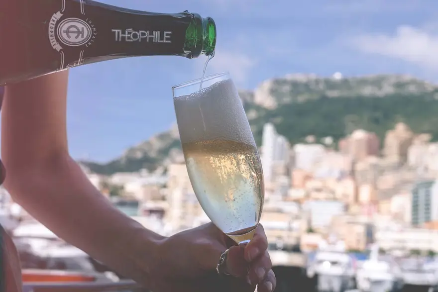 The Green Room Yacht Full Travel Package