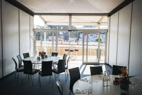 Unlimited house wine, spirits, beer and soft drinks