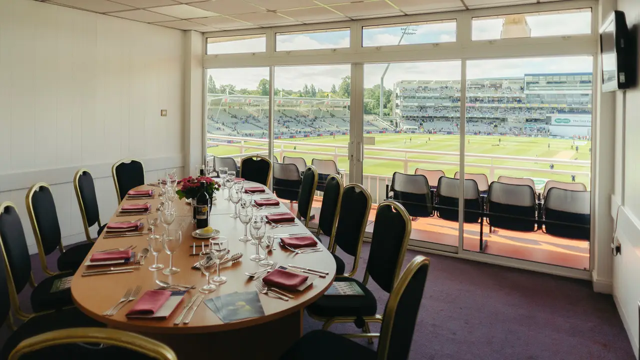 RES Wyatt Box hospitality package