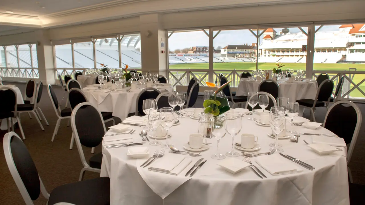 Derek Randall Suite hospitality package
