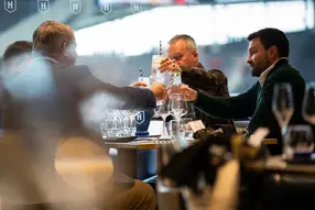 Pre-show access to The H Club: Begin your evening with exclusive access to The H Club - an elegant and relaxed space to enjoy before the show