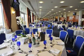 Table sizes of 2 to 12 (excluding Ladies Day)