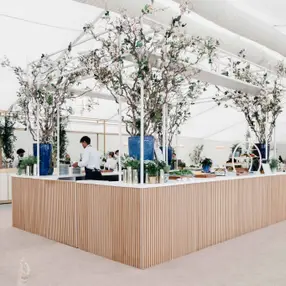 Hospitality Finder VIP & Hospitality Packages for the Fulong Restaurant at Ascot Racecourse - bar image