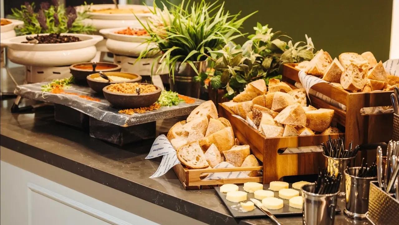 Club XV hospitality package
